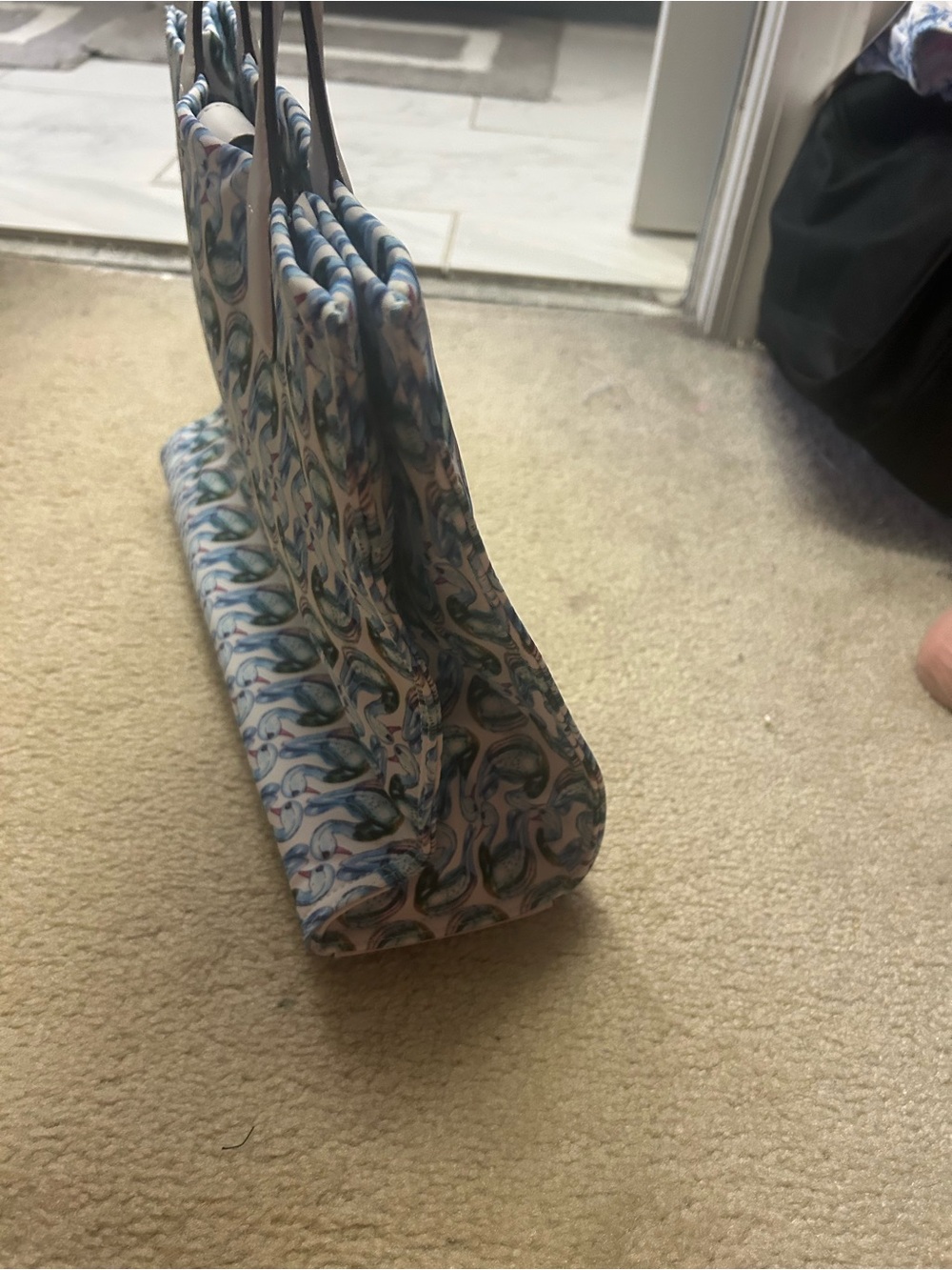 NWT TORY BURCH ELLA printed tote in swan 🦢 print! - Picture 9 of 16